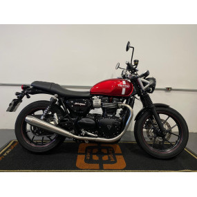 Triumph Street Twin 900