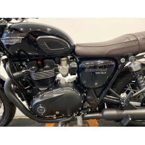 Triumph Bonneville T120 Black