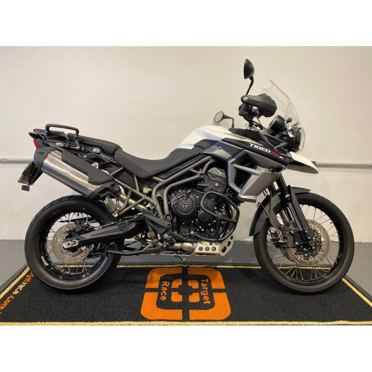 Triumph Tiger 800 XCX