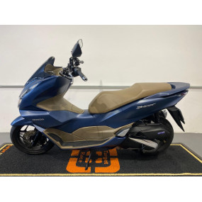 Honda PCX 160 DLX ABS