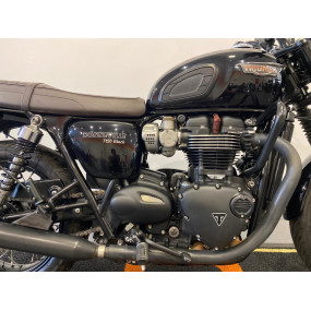 Triumph Bonneville T120 Black