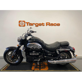 Triumph Rocket III Roadster