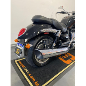 Triumph Rocket III Roadster