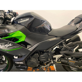 Kawasaki Ninja 400 - ÚNICO DONO