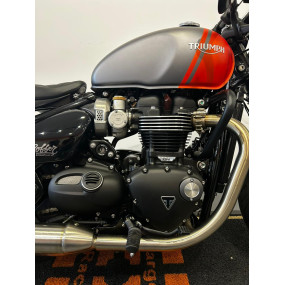 Triumph Bonneville Bobber - ÚNICO DONO