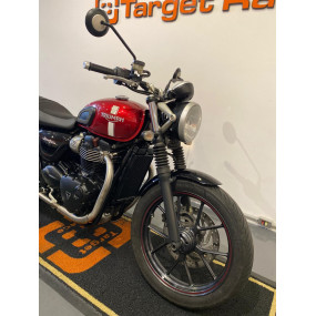 Triumph Street Twin 900