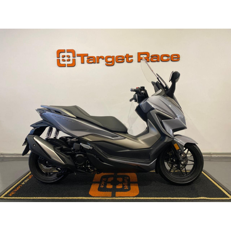 Honda Forza 350