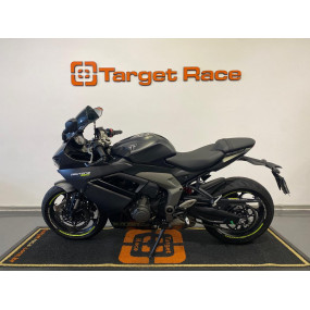 Triumph Daytona 660