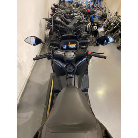 Yamaha XMAX 300