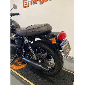 Triumph Bonneville T120 Black
