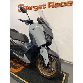 Yamaha XMAX 300