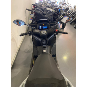 Yamaha XMAX 300