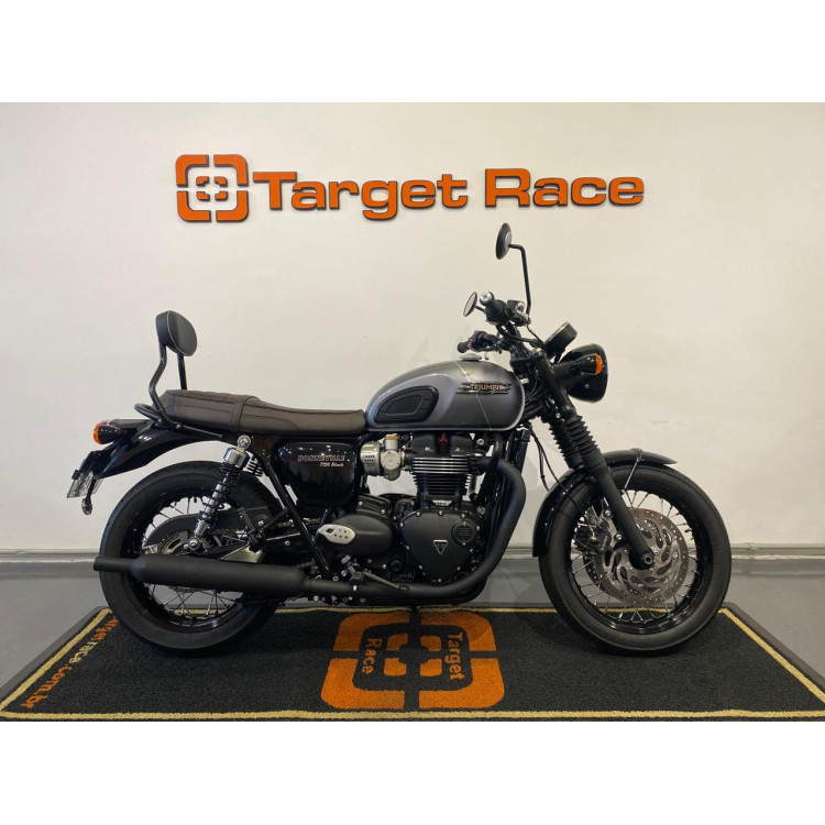 Triumph Bonneville T120 Black
