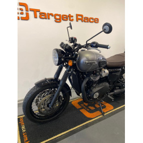 Triumph Bonneville T120 Black