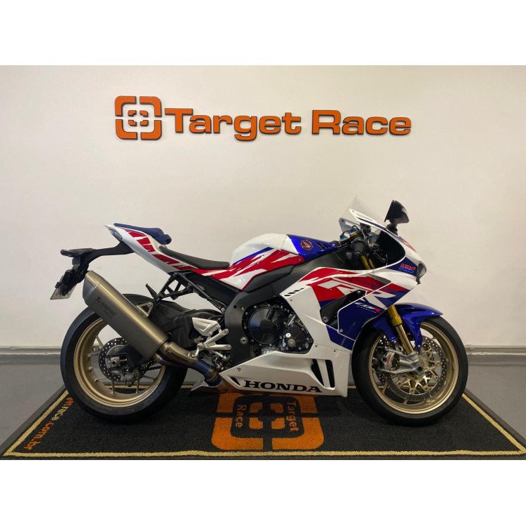 Honda CBR 1000RR R SP