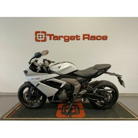 Triumph Daytona 660